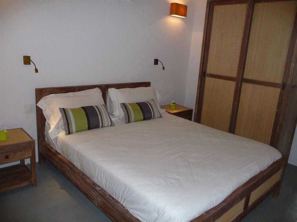 Esprit Libre Restaurant & Guest House Grand Baie Bagian luar foto
