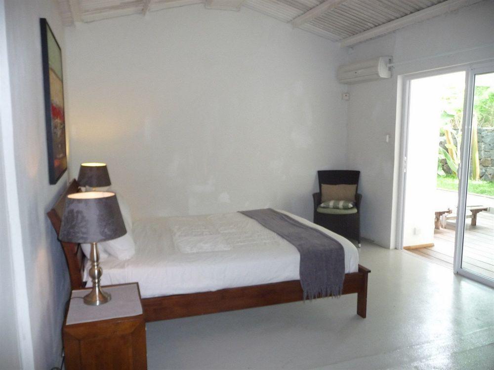 Esprit Libre Restaurant & Guest House Grand Baie Bagian luar foto
