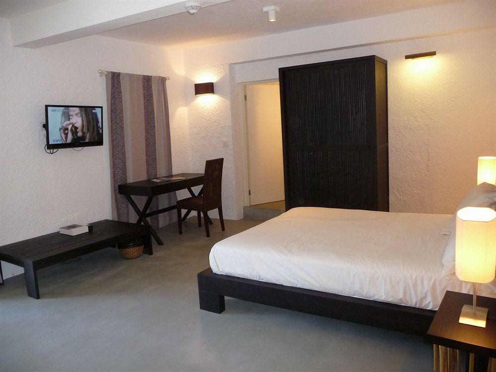 Esprit Libre Restaurant & Guest House Grand Baie Bagian luar foto